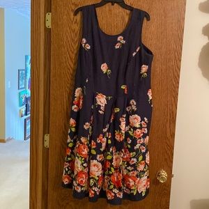 Lands End size 16 navy and floral dress